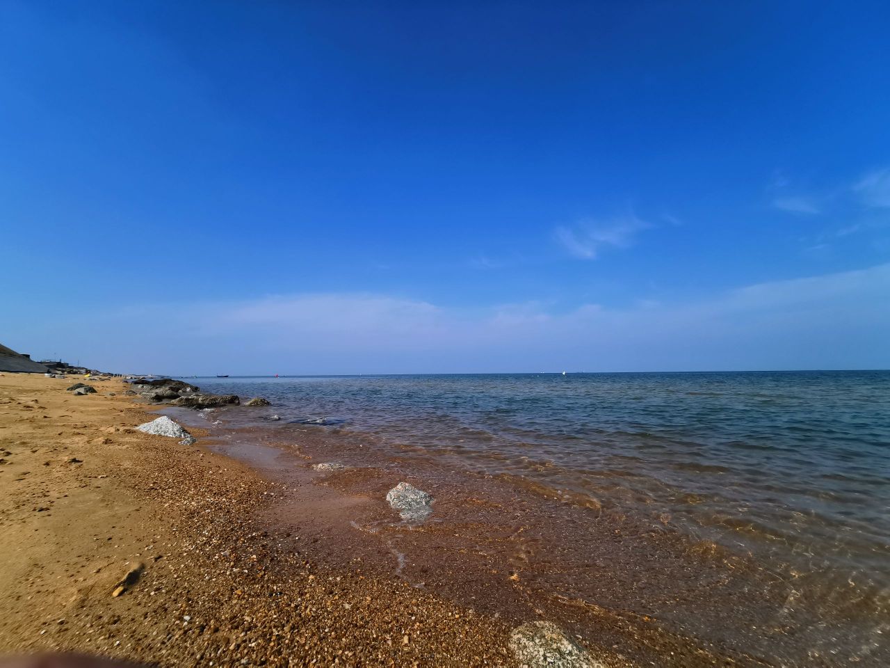 莱州黄金海岸金沙滩海水浴场