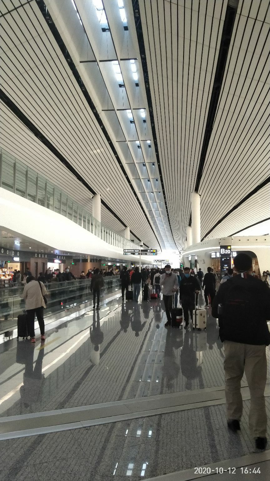 北京大兴国际机场航站楼-三层国内出发