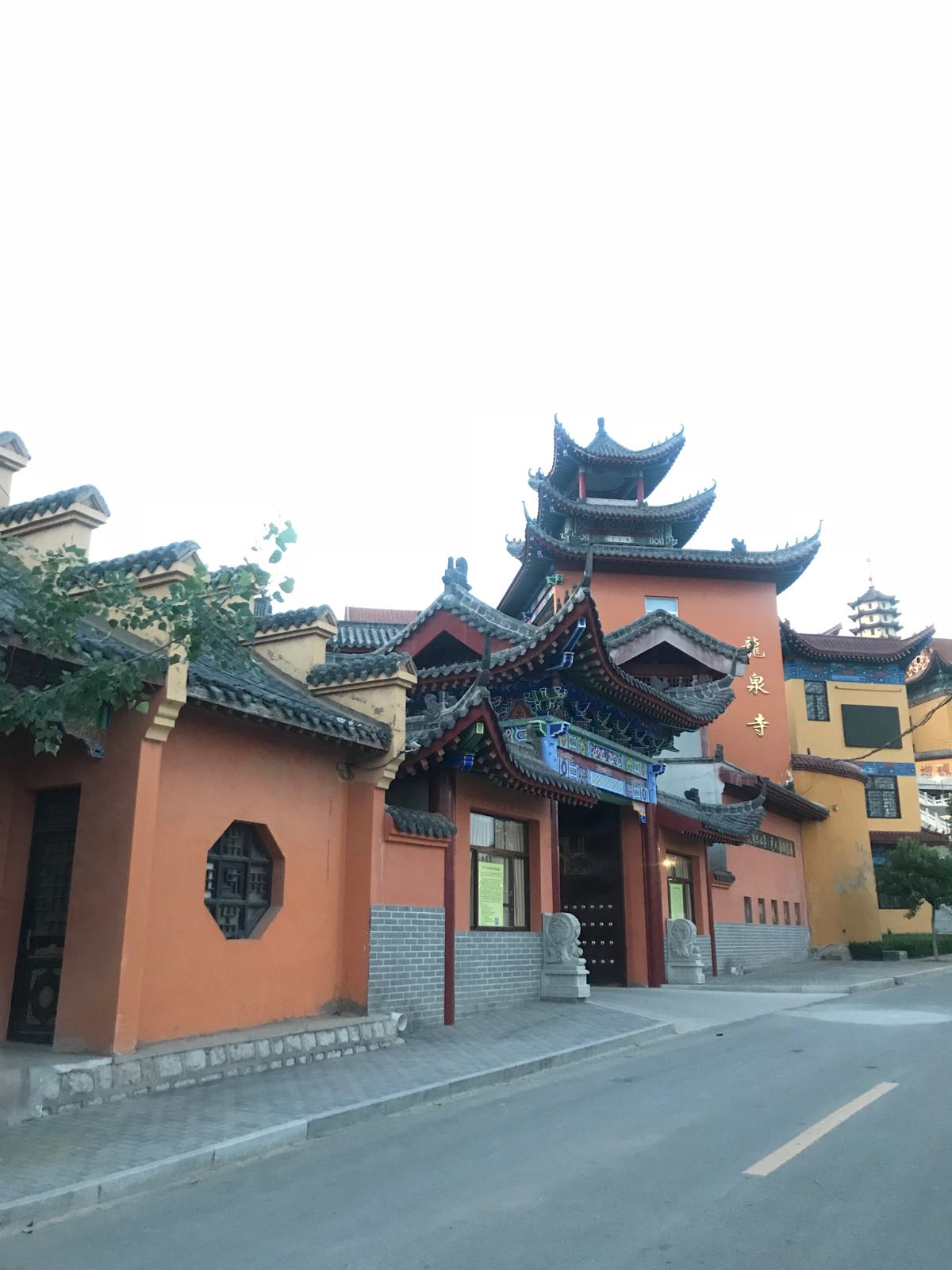 地址(位置,怎么去,怎么走):  山东省淄博市博山区城东街道龙泉寺(正觉