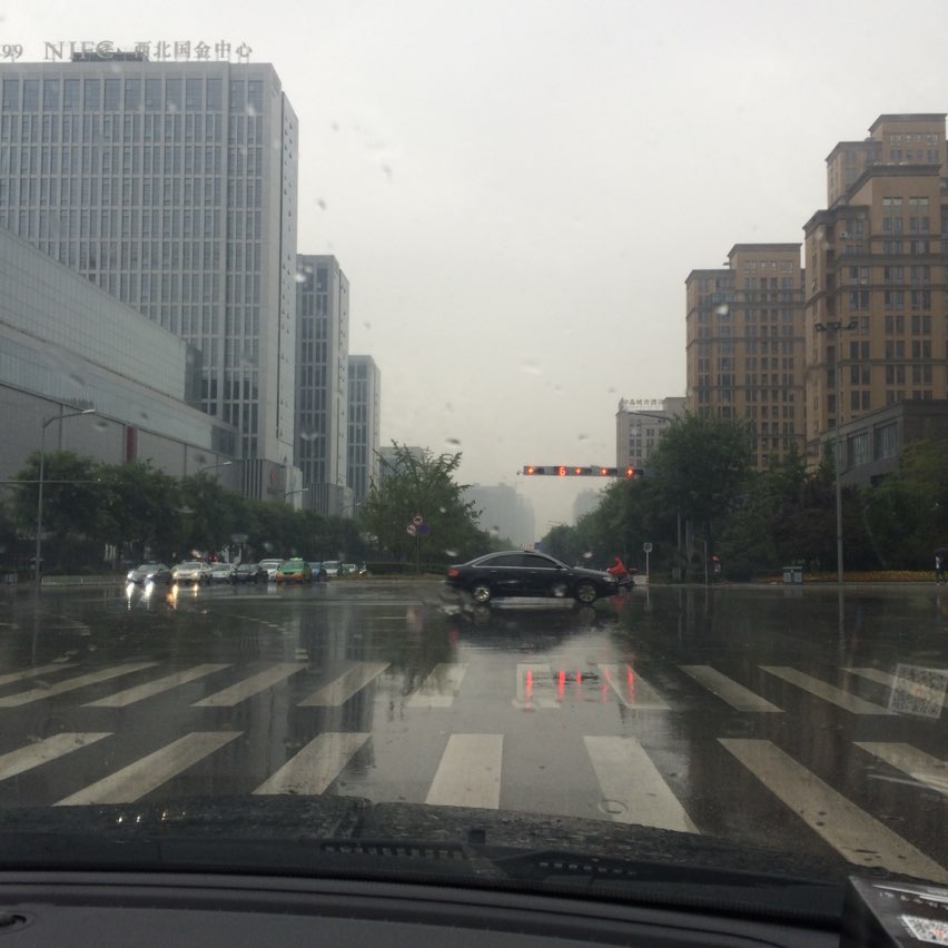 凤城九路文景路路口