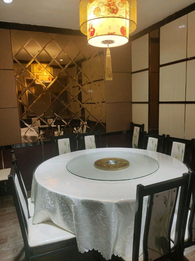 陇湘荟餐馆