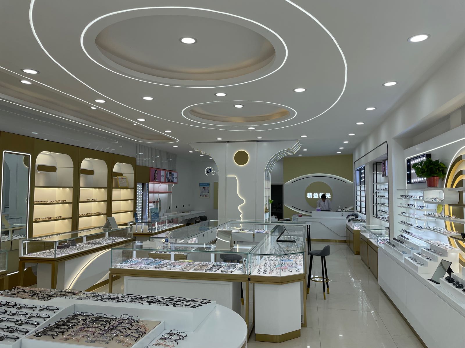 金艺眼镜(安江店)