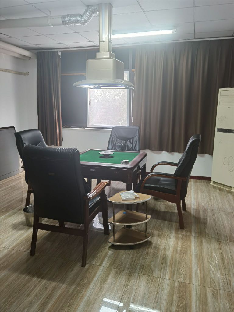 盛泰棋牌室