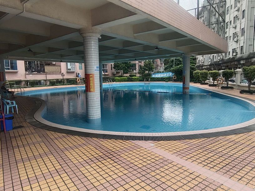 汇鑫花园游泳池