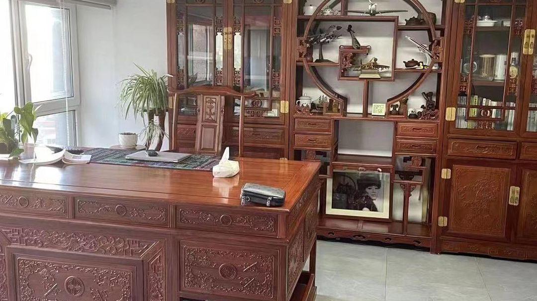 西安华涛办公家具仓储卖场