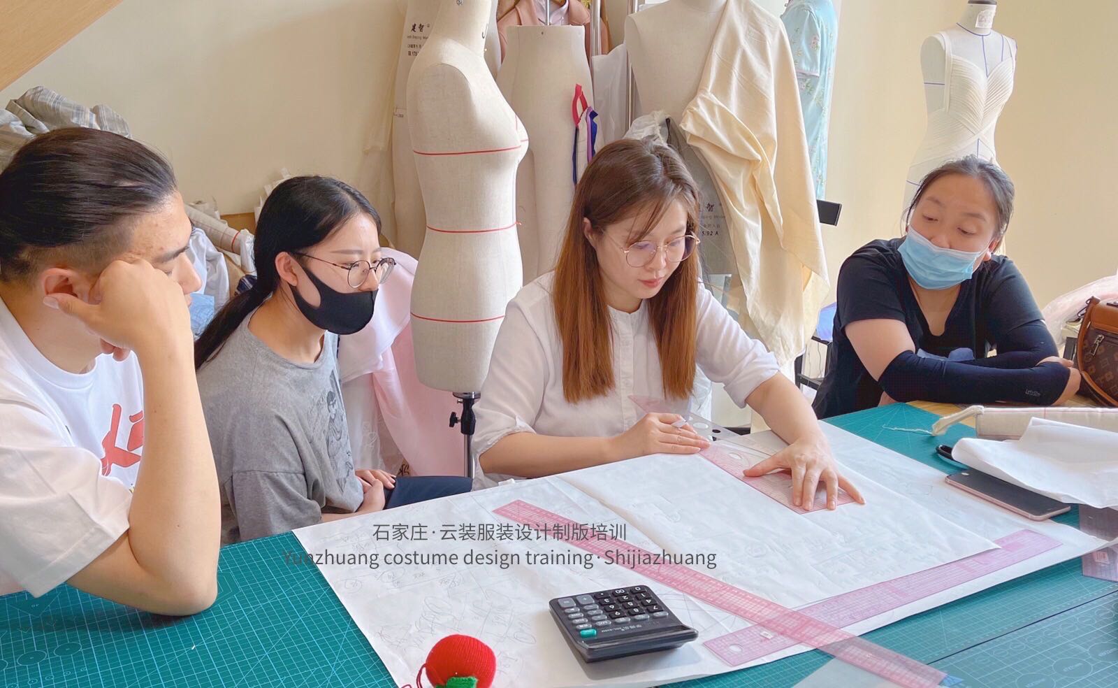云装服装设计制版培训(万达广场长安店)