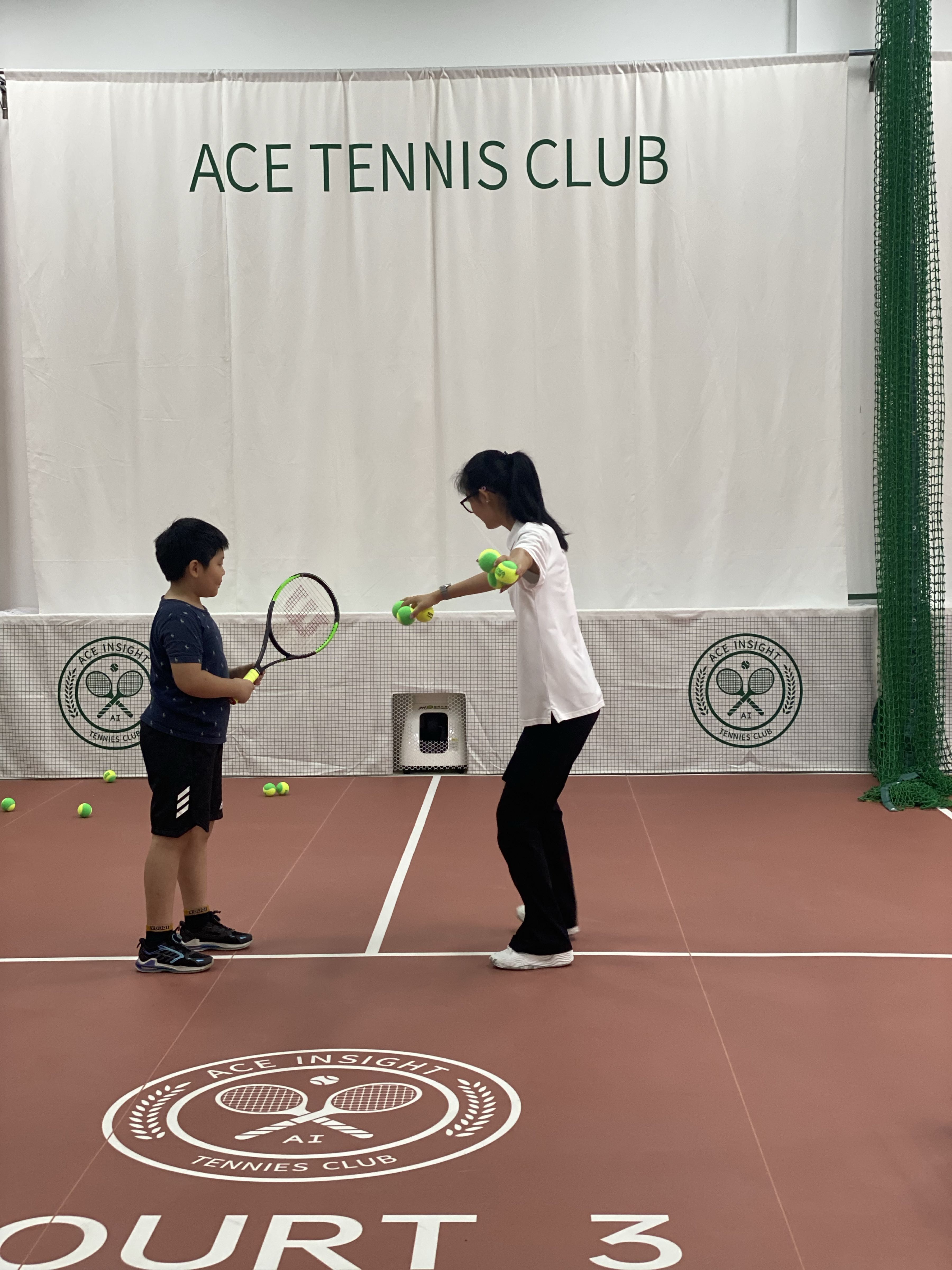 Ace爱思网球24H学练馆