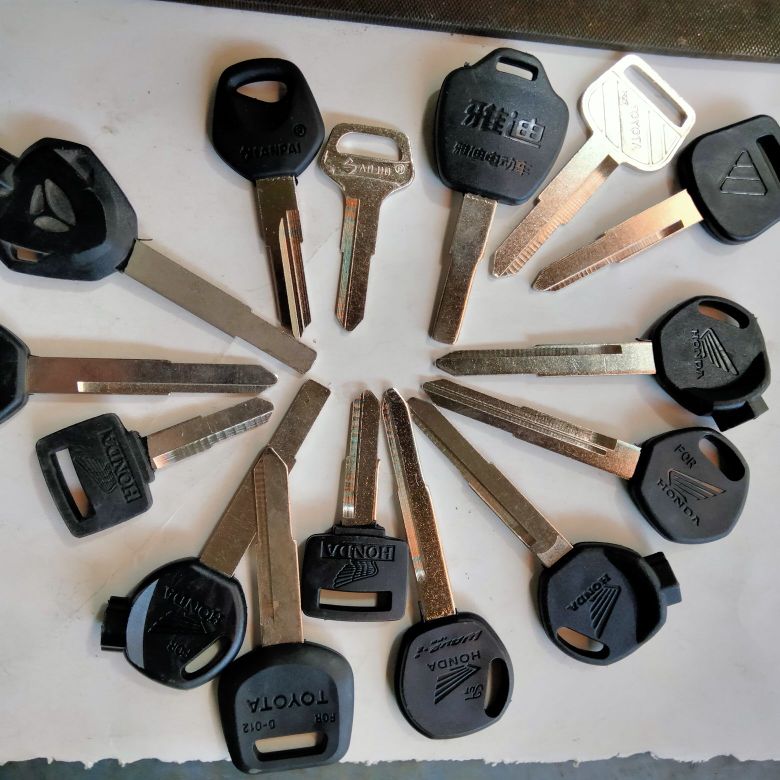 小文锁城开锁换锁配钥匙