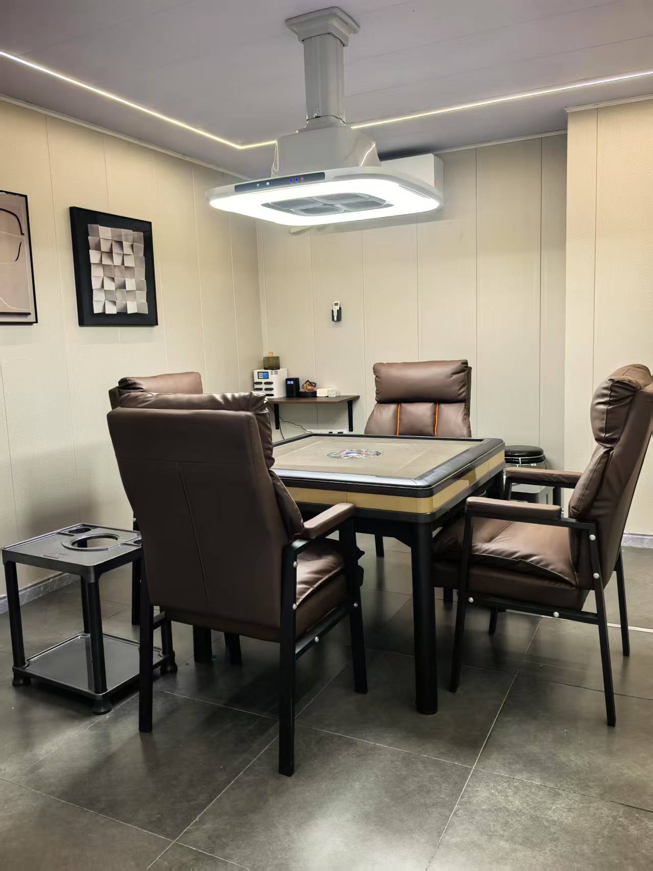 趣南岸自助棋牌室(宝龙24街店)