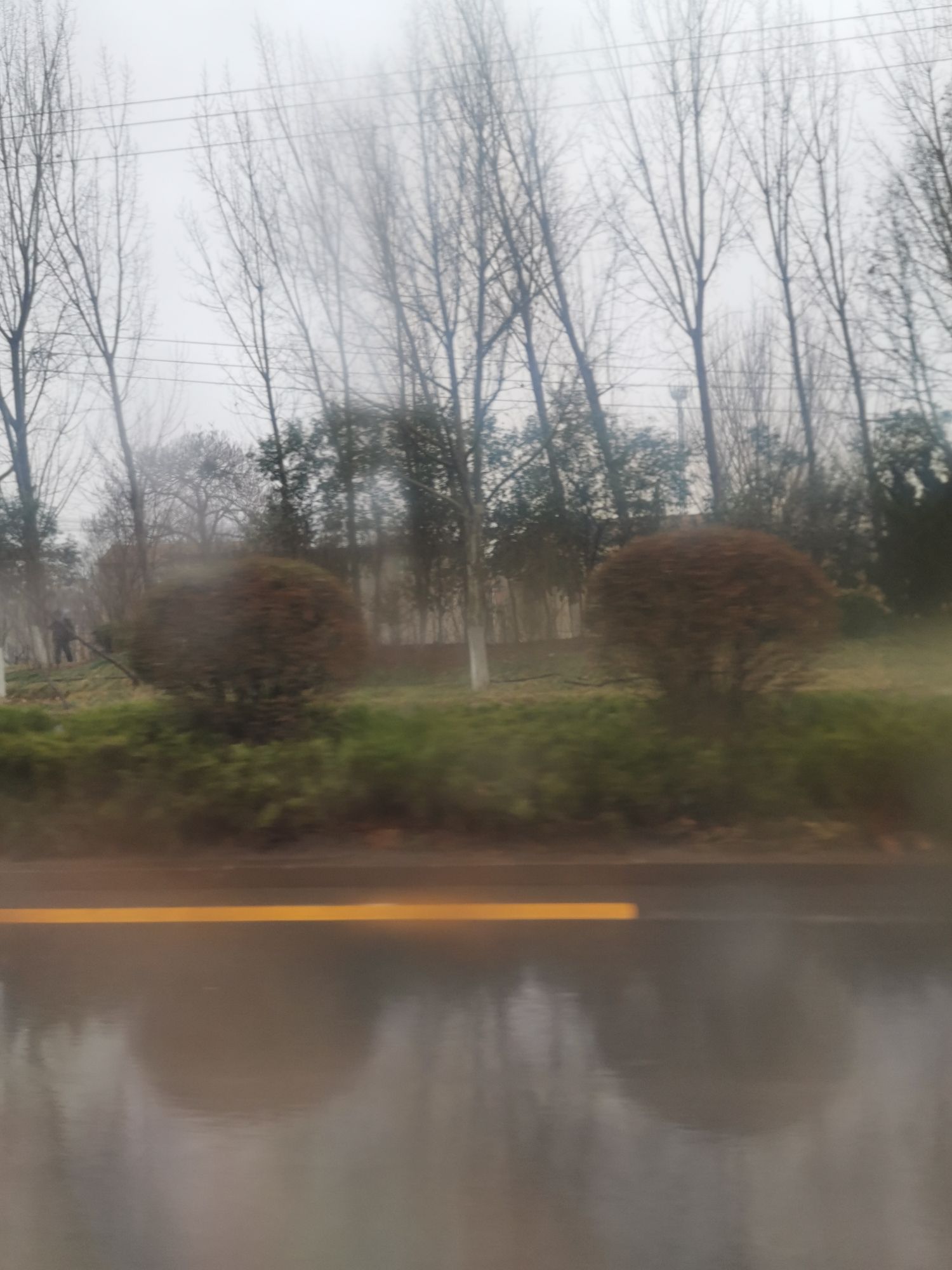 鸡山村