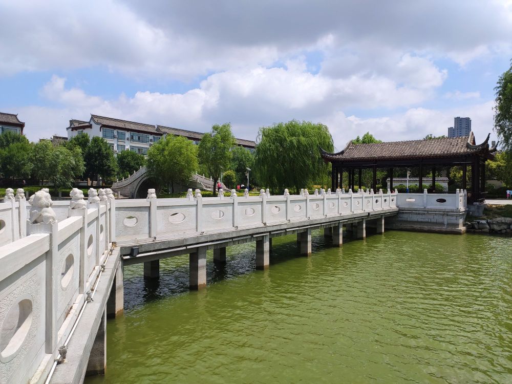 叮当湖状元岛