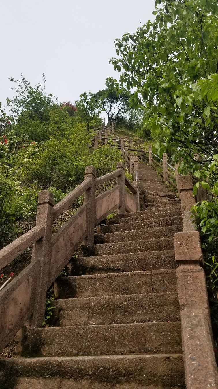 辣椒峰景区骆驼峰景点-九九天梯