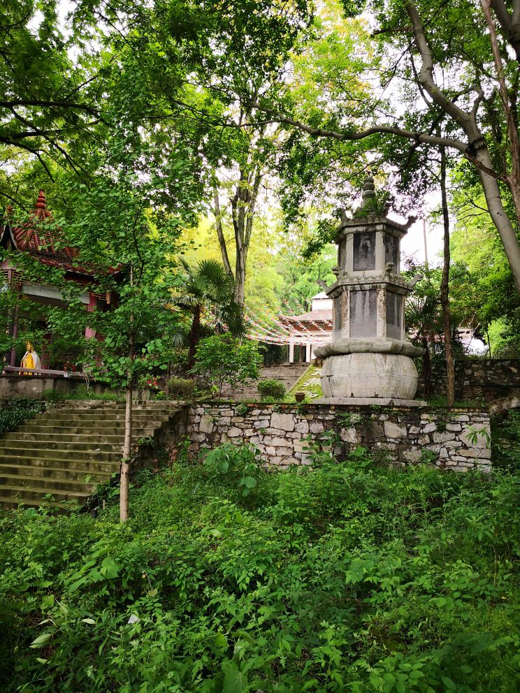 圣水泉古寺