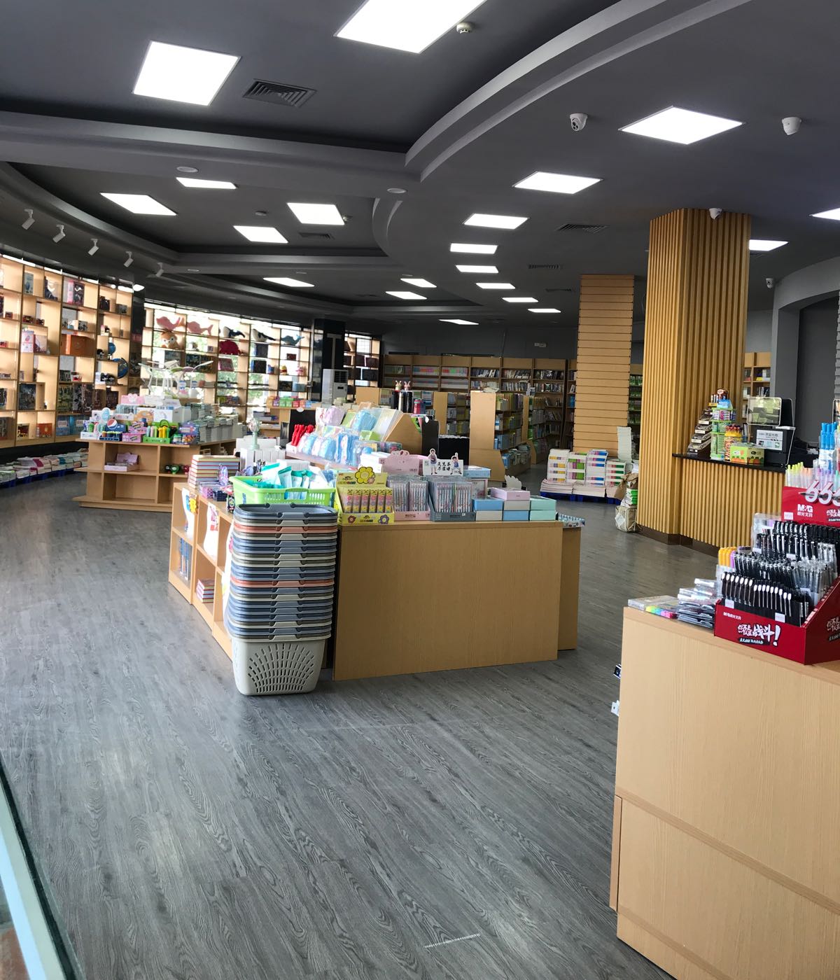 朝霞书店(庵埠店)