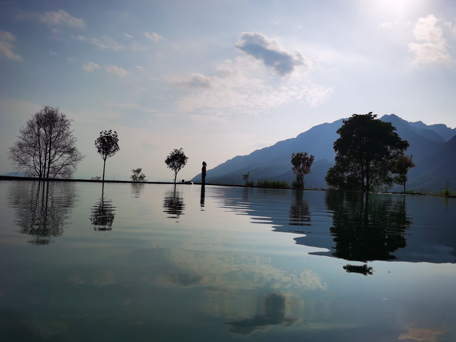 广东省清远市英德市石牯塘镇鲤鱼村