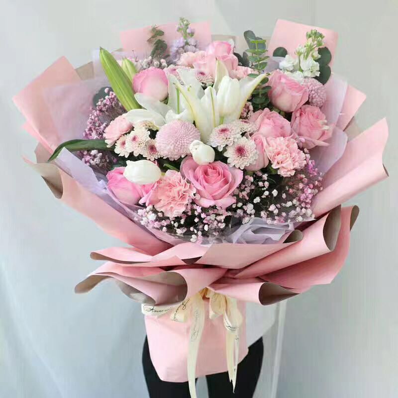 爱相随鲜花点
