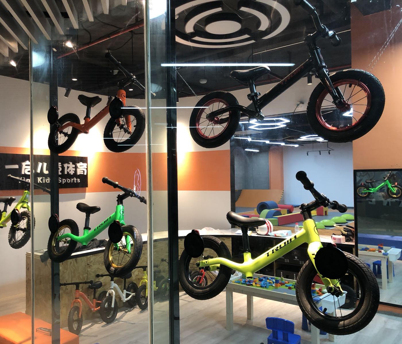 一启儿童体能运动馆