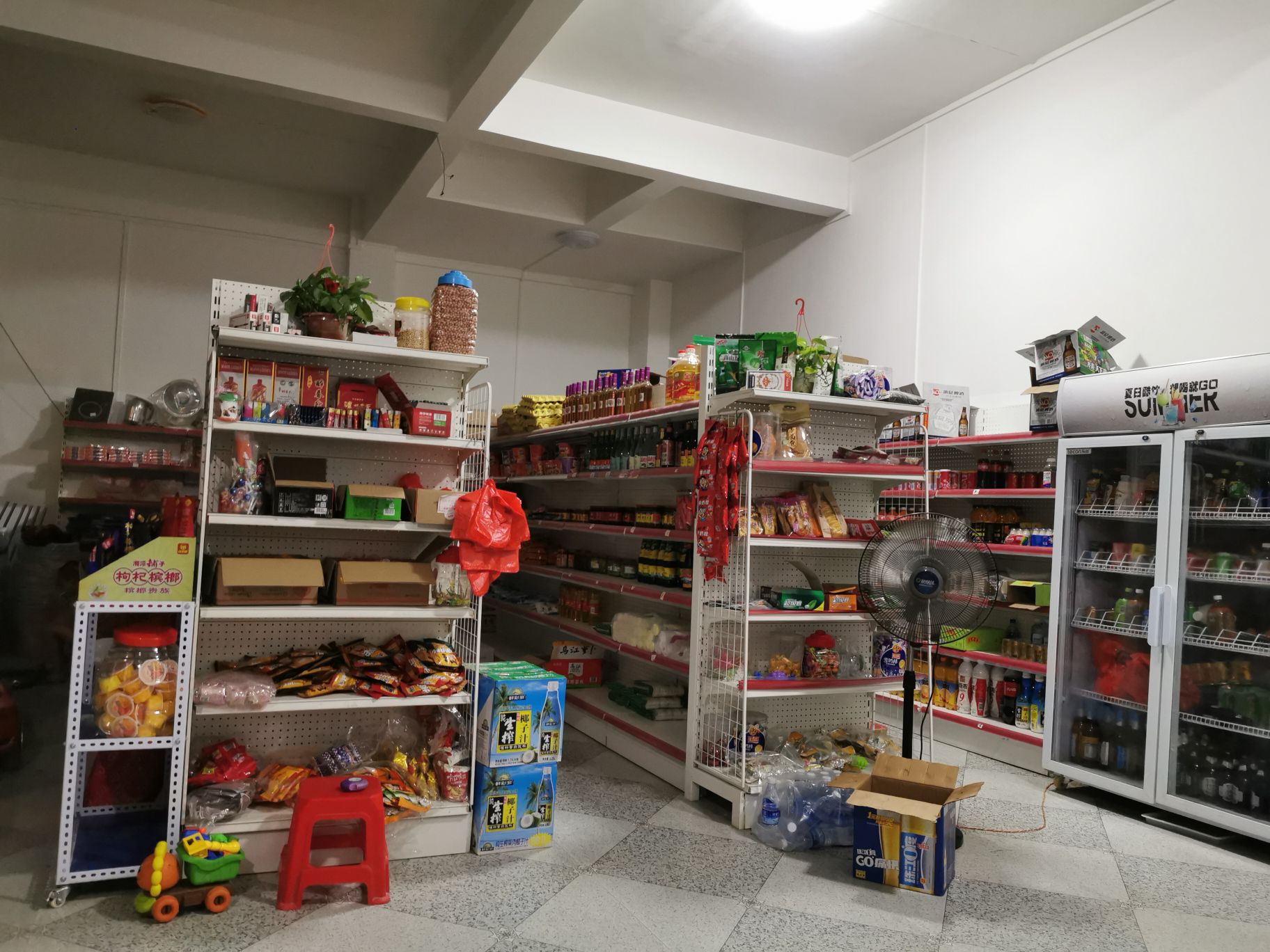 金哥便利店