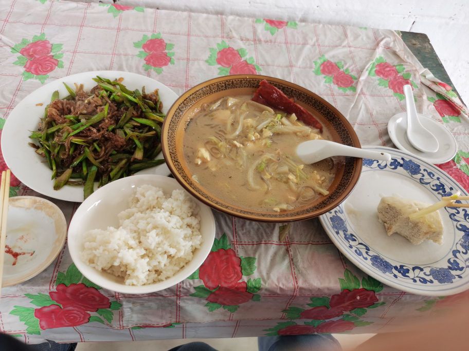 边疆农家乐旅饭店