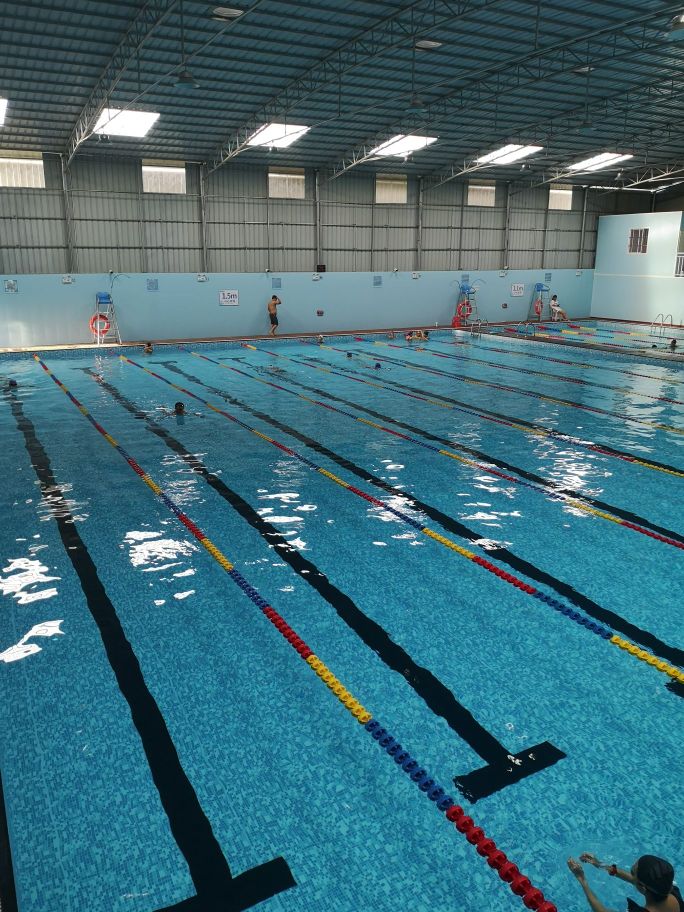 茂名市泳乐恒温游泳馆