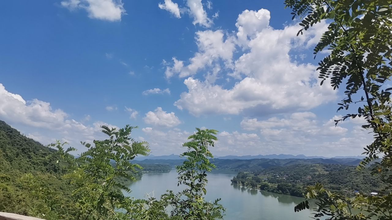 泸溪县武溪镇香炉山寺