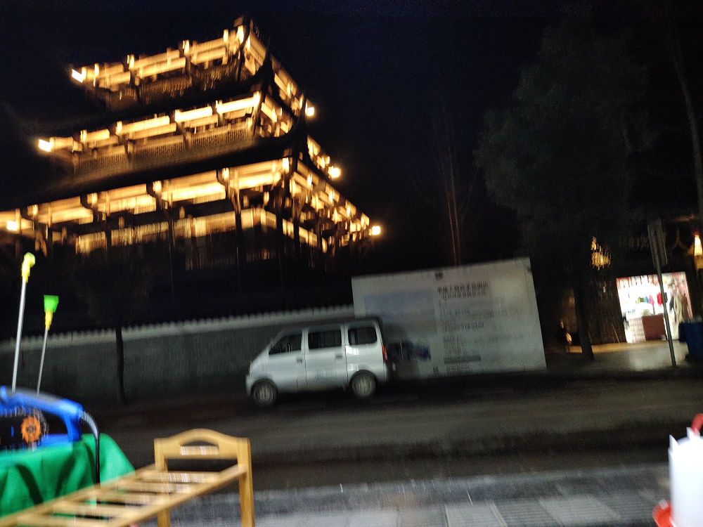 万天宫餐馆