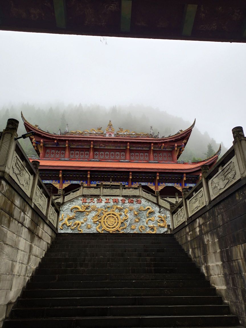 龙华寺