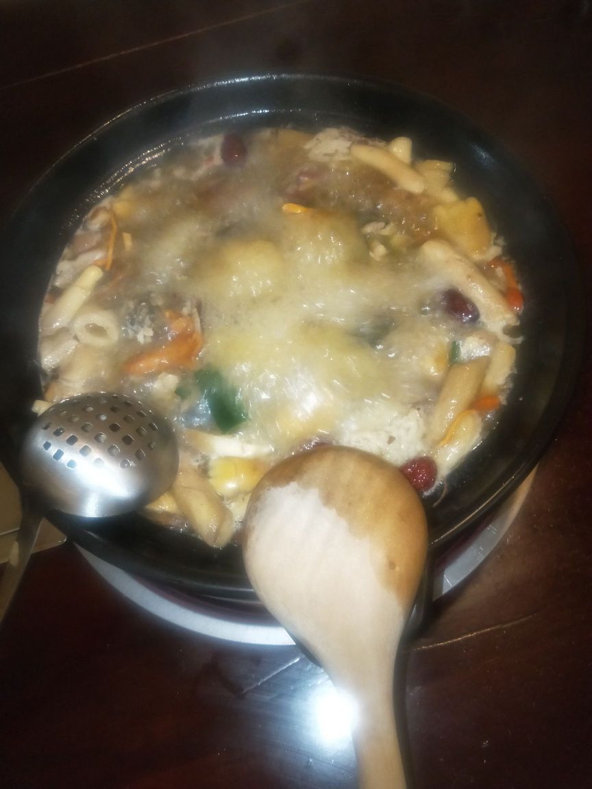 遇菌火锅