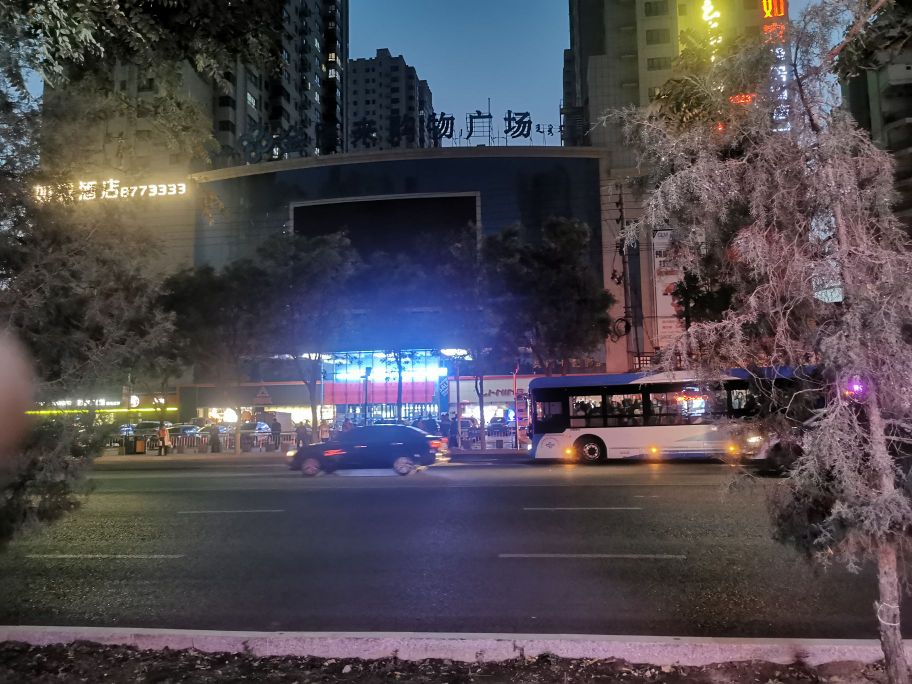 金汇来购物广场