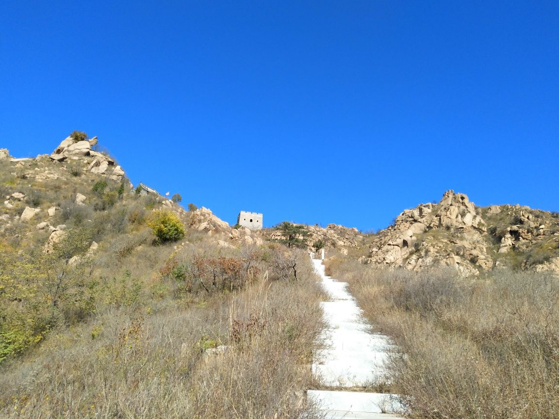 小虹螺山