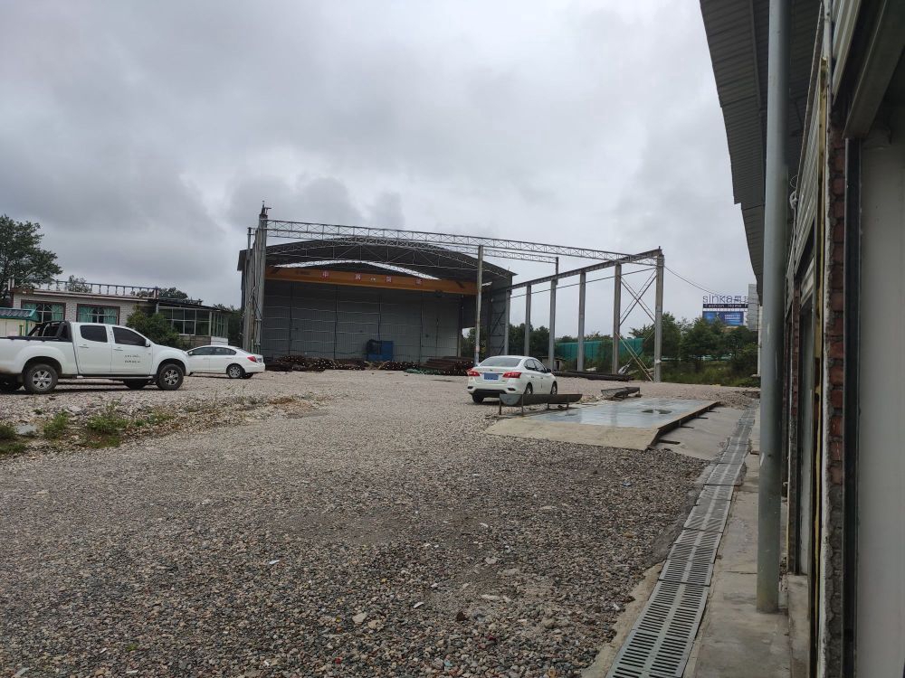 贵州鑫国弘物资有限责任公司(废旧钢材回收加工基地)