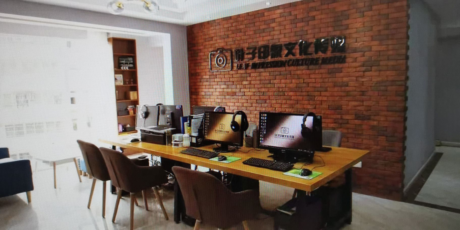 四川叶子印象文化传媒有限公可