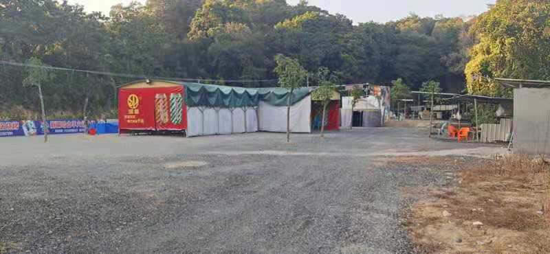 新疆哈山羊火缸烧烤羊串羊排全羊