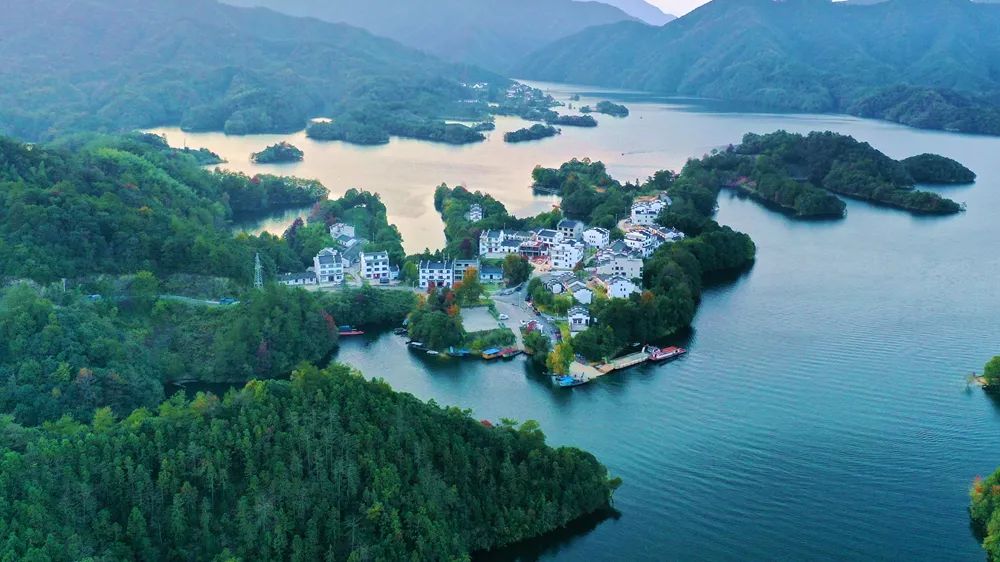 安徽省黄山市黄山区太平湖风景区黄山区梅家土菜馆