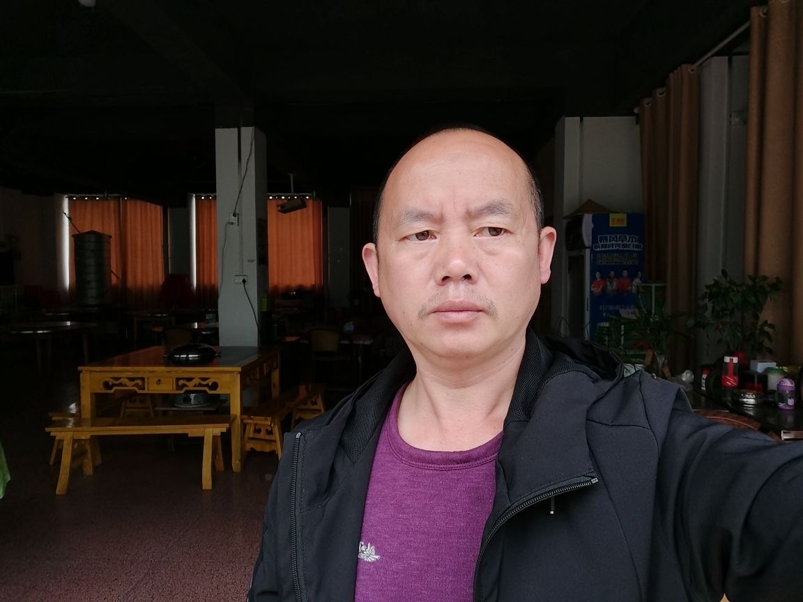 小明酒店