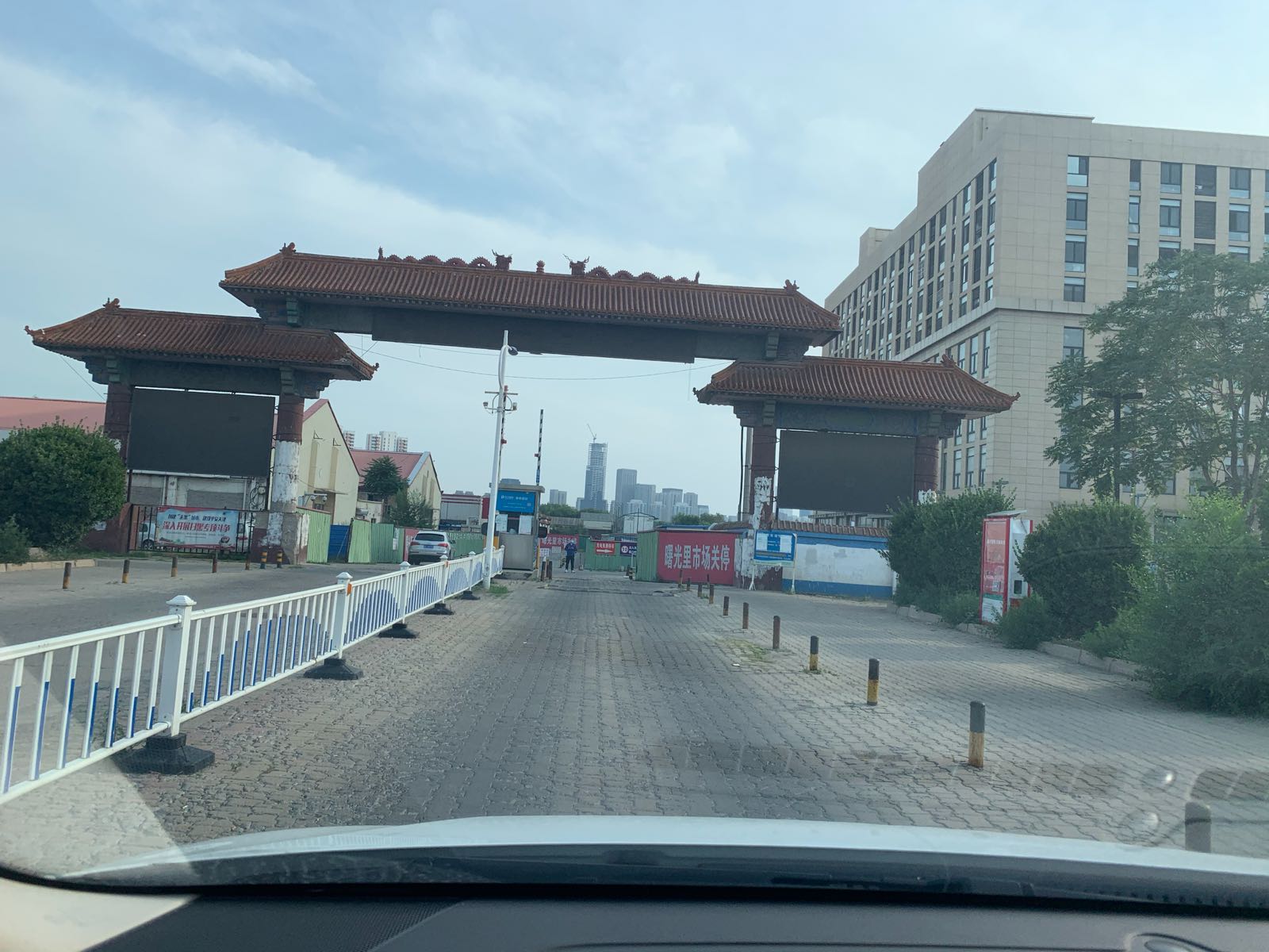 诚翔篮球俱乐部(河东中山门店)