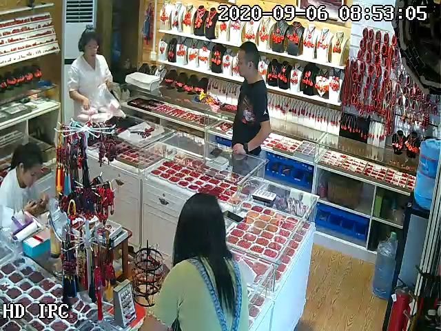 镇平县石佛寺镇玉之乔工厂店