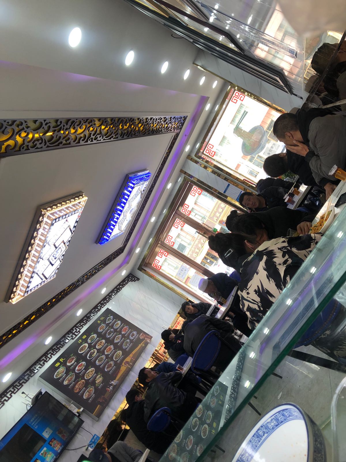 河州亚古老炒七健店