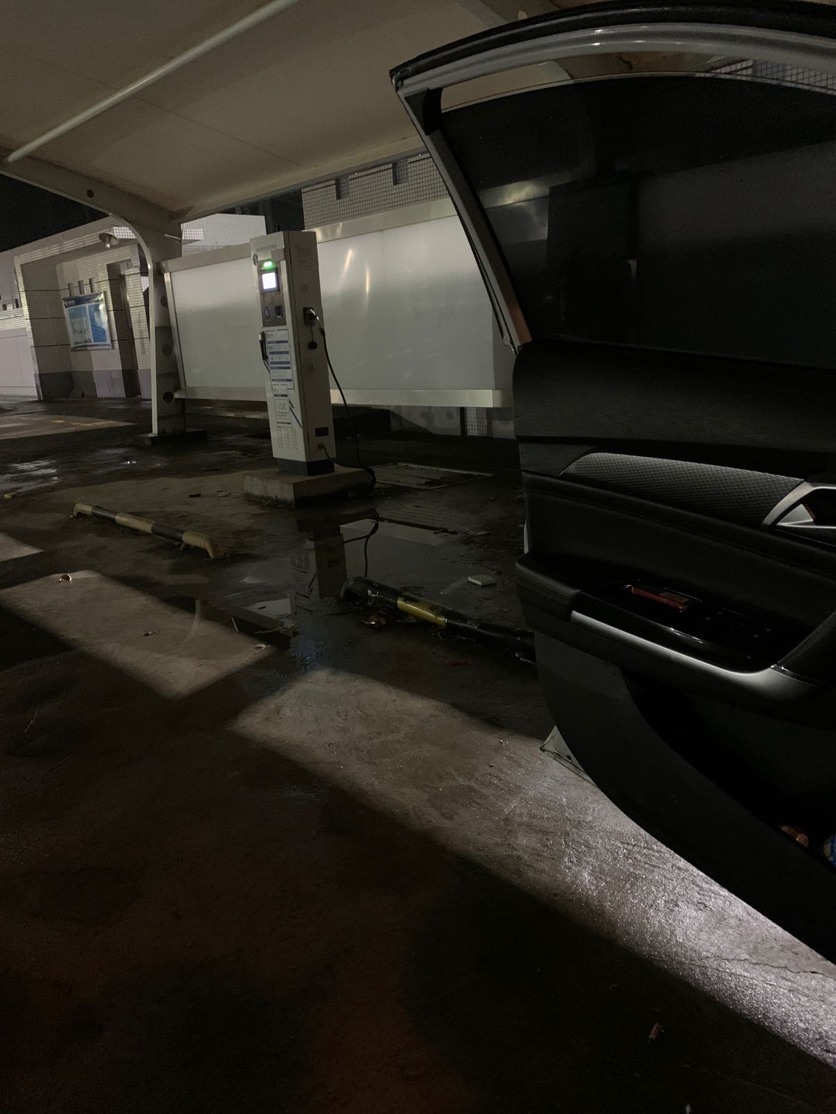 南方电网充电站(云浮市罗定供电局罗平营业厅公共站)