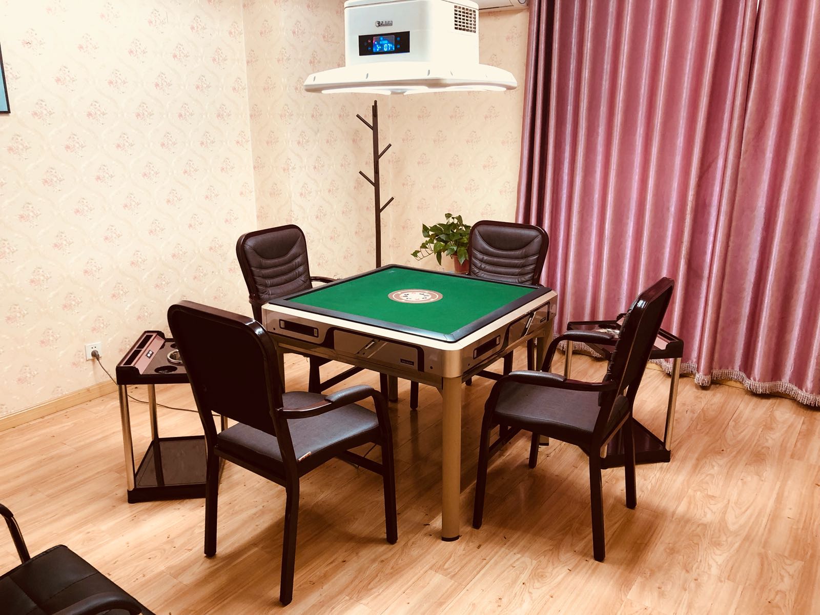 聚尚棋牌室