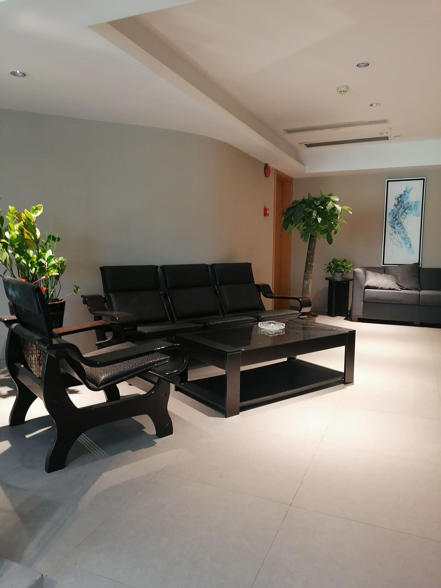 新海利保健会所SPA(夏湾蓝天店)