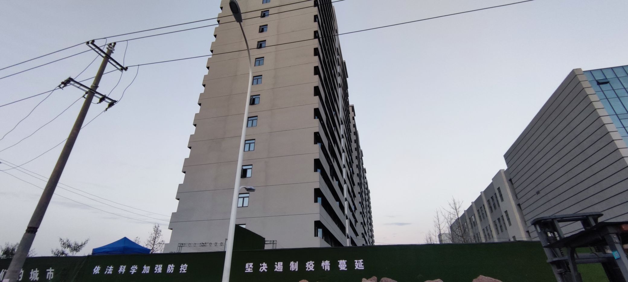 临港工业区智能终端B区宿舍净善超市