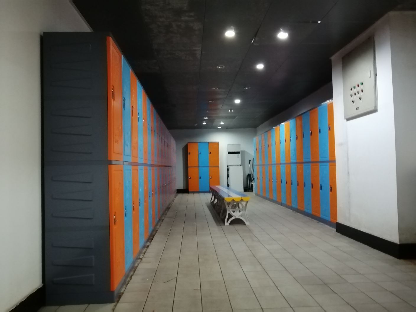 贵阳市市民健身中心游泳馆