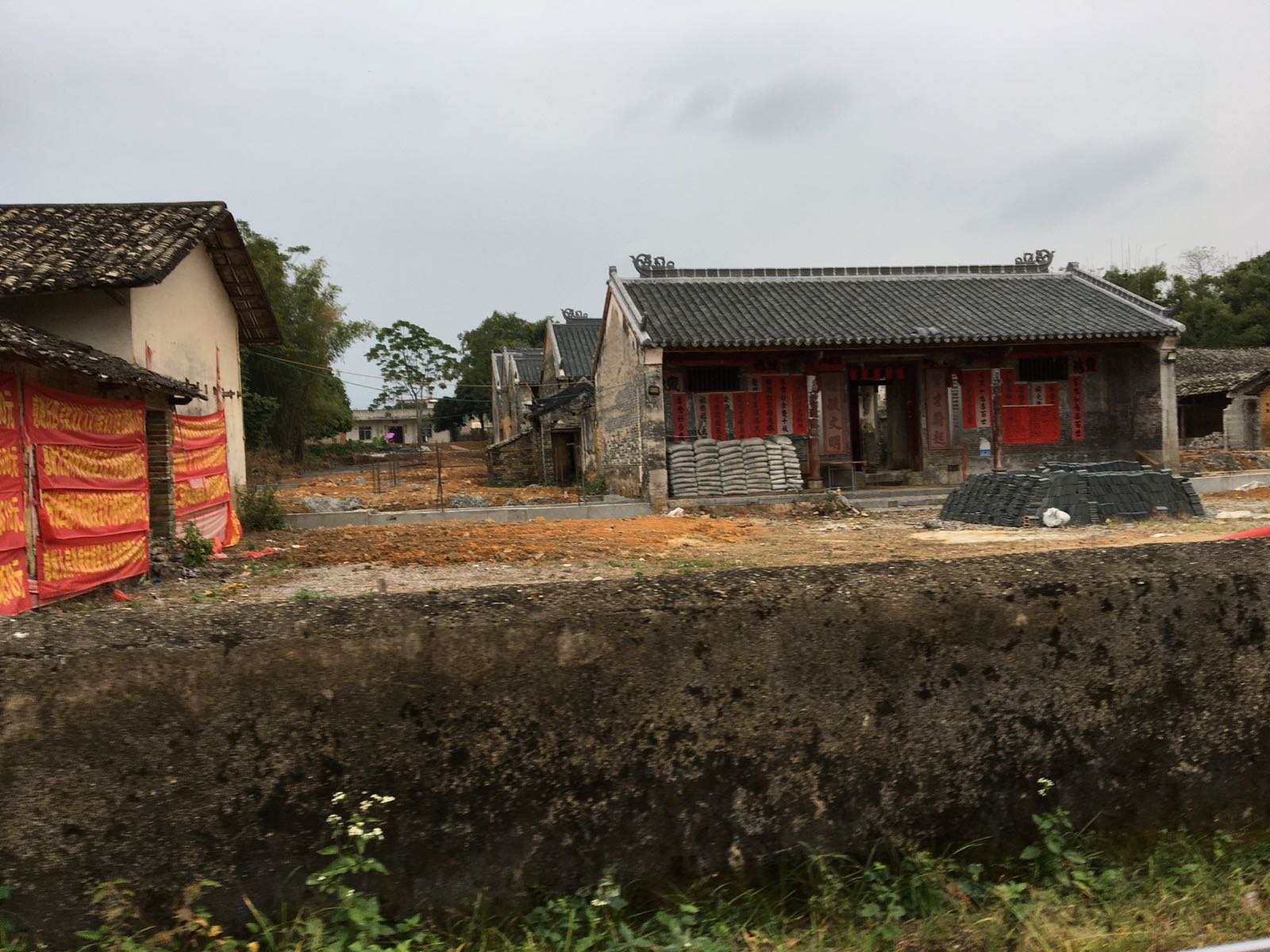 北流市标签 名胜古迹 旅游景点 留山梁氏宗祠共多少人浏览:3719861