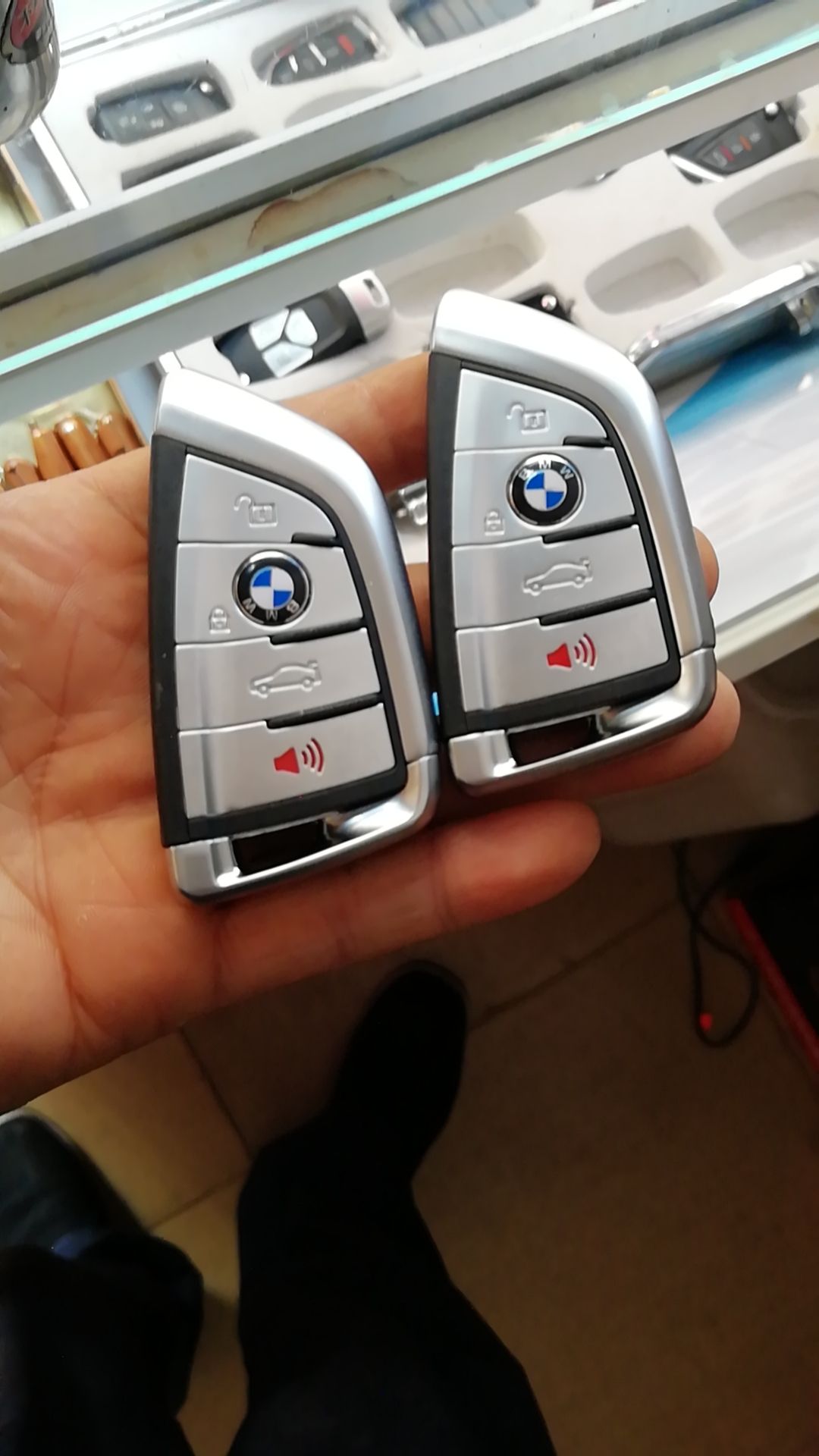 益群开锁汽车钥匙