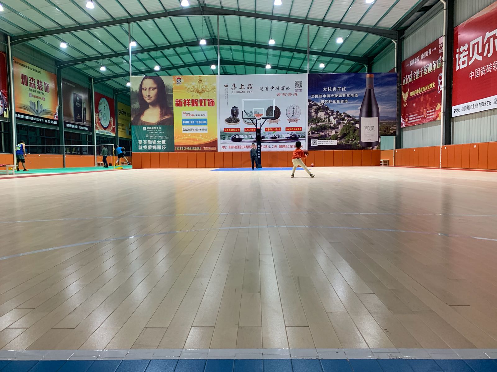 南安美林大石虎羽毛球馆篮球馆