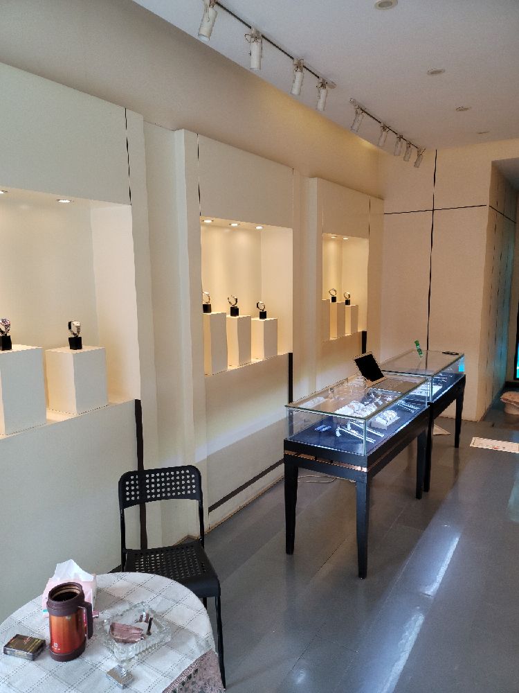 品致奢品名表回收