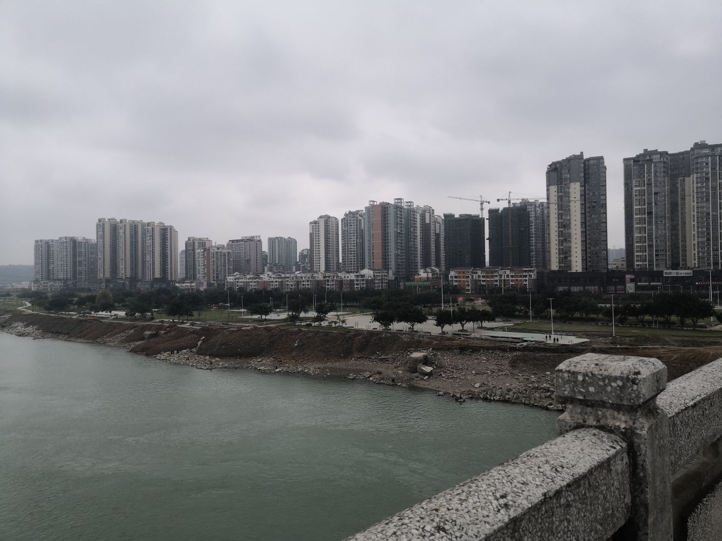 三台足球广场