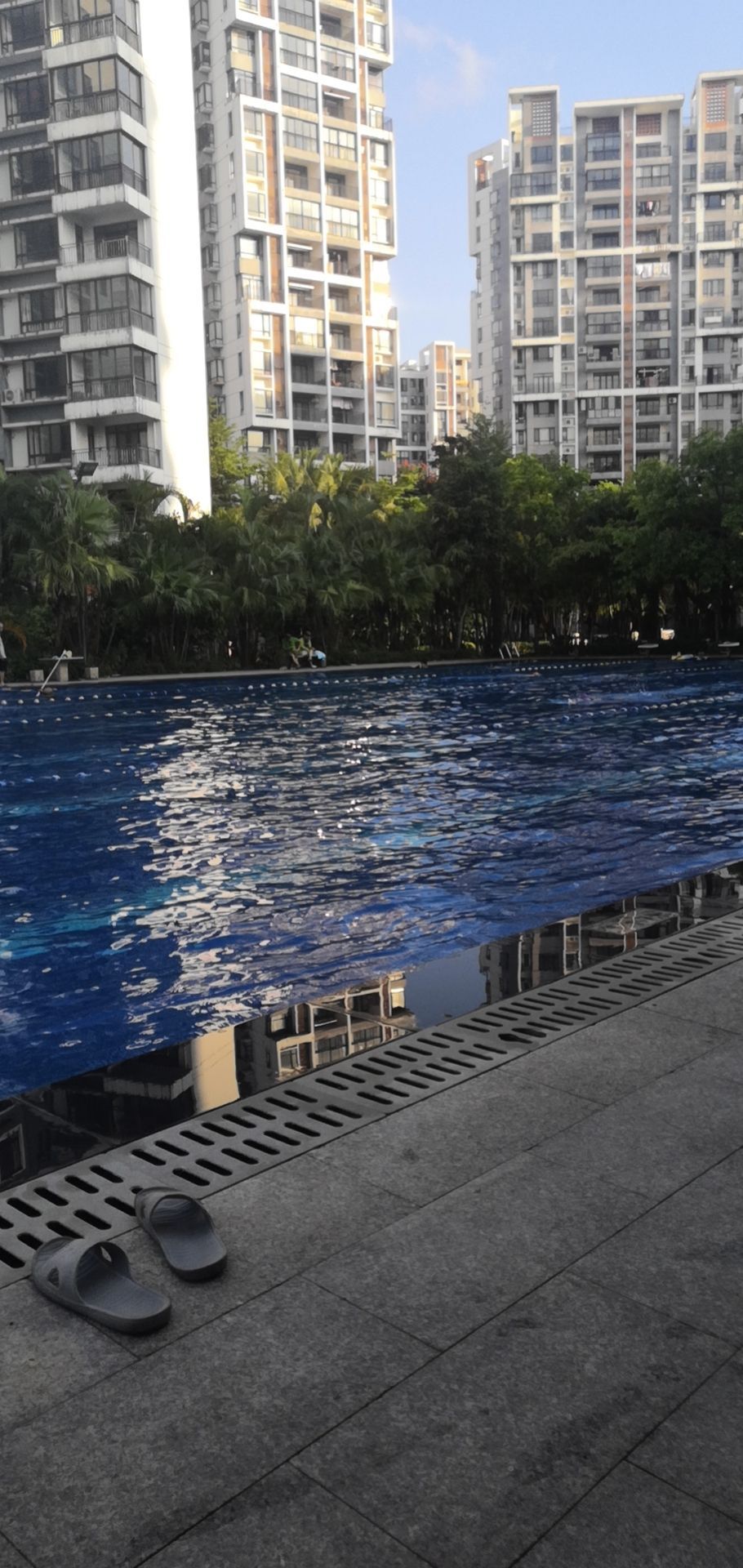 兆南游泳池(万泉绿洲店)