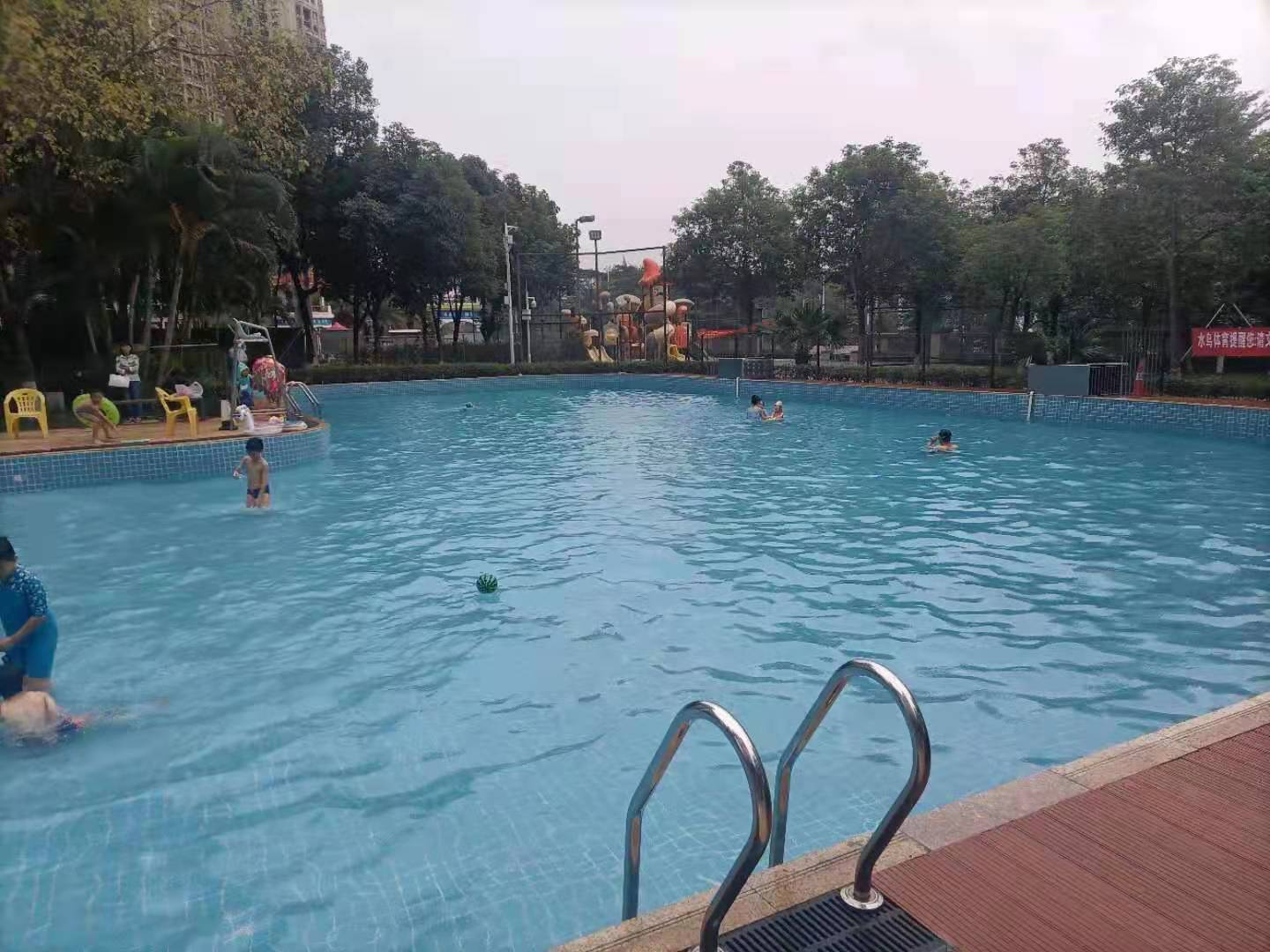 盛芳园南区游泳馆